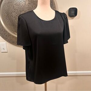 NWT $112 209 West Satin ruffle sleeve top in black - Size L